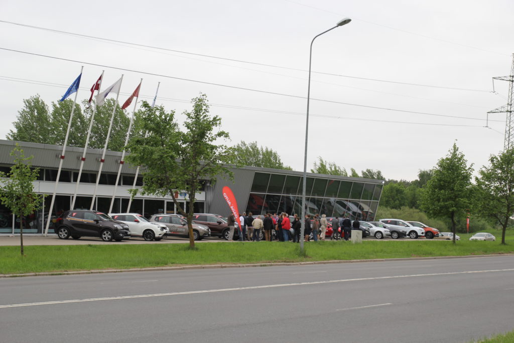 Latvijas Gada auto 2014 pirmais testa brauciens