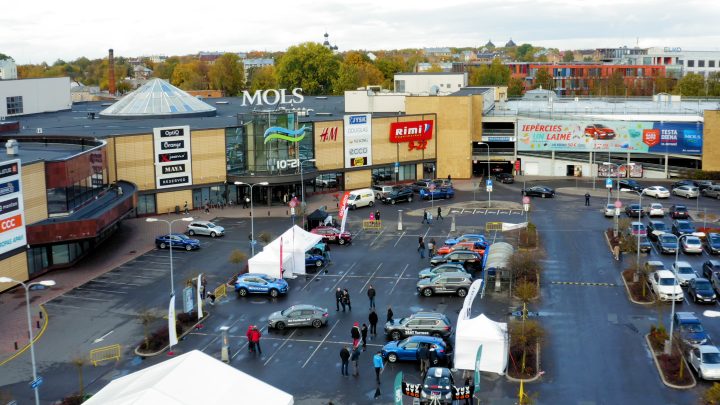 No Latvijas pirmizrādes Honda E līdz Mercedes-Benz GLC kā balva uz nedēļas nogali