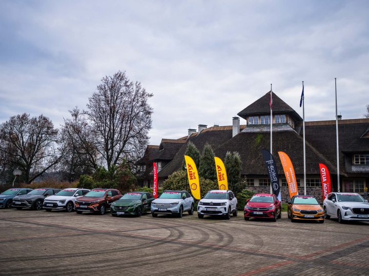 Izziņo konkursa “Latvijas Gada auto 2023” papildus nomināciju Top 3 finālistu automobiļus