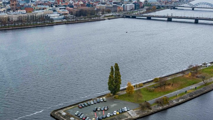 Visi 33 pieteiktie jaunie automobiļi konkursā “Latvijas Gada auto 2026”